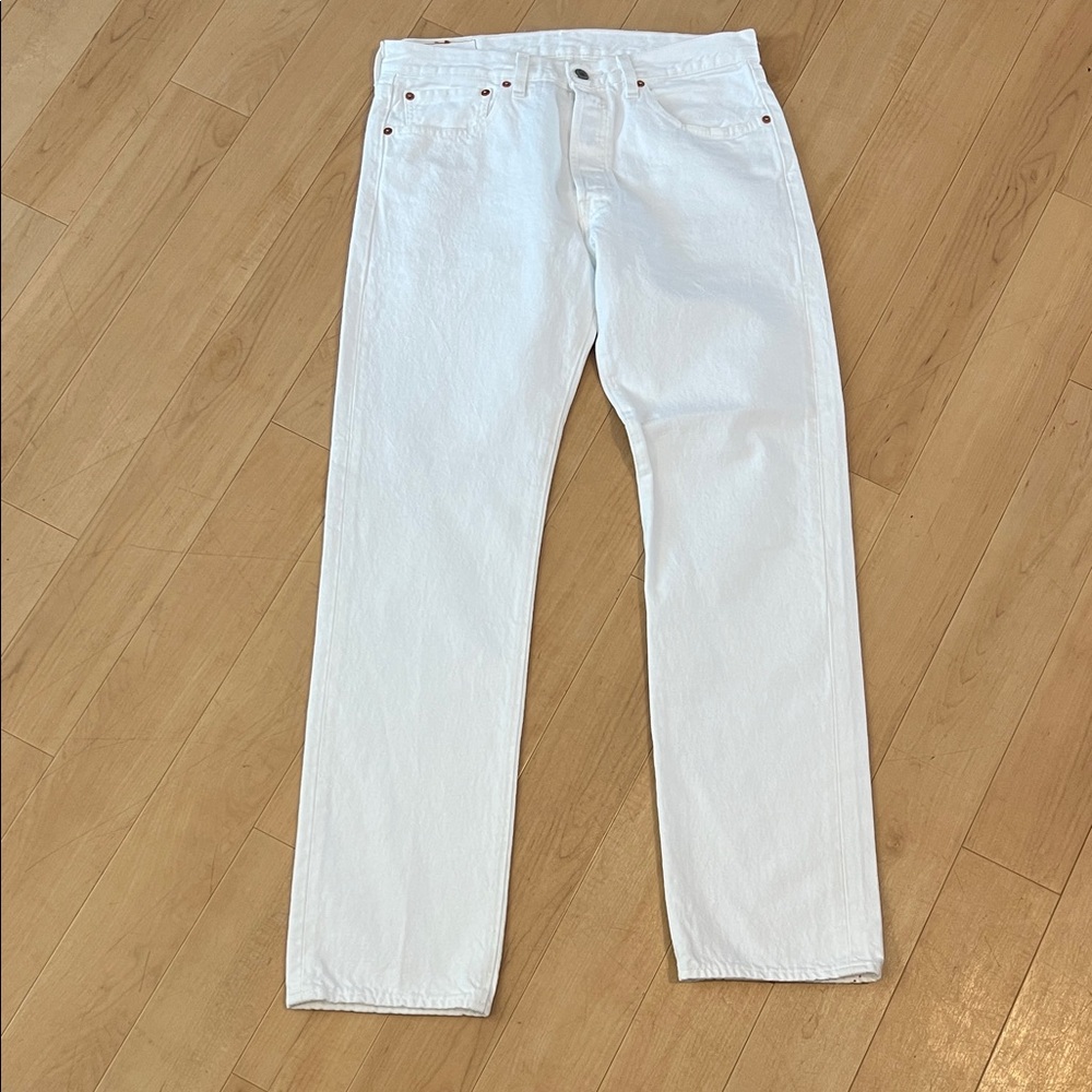 Levi's White Men's Straight Jeans